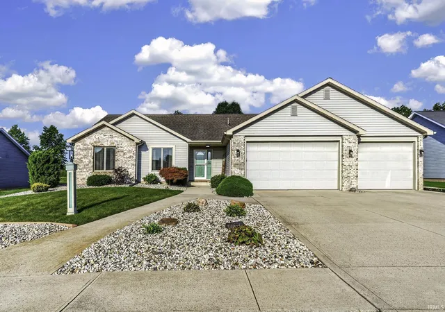 Manufactured home for sale at 17705 Juniper Ln, Leo, IN 46765 | MLS# 202635458