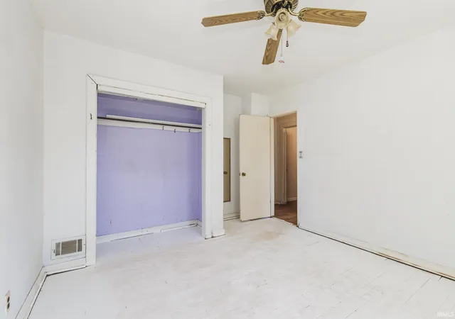 Photo 4 of Manufactured home for sale at 208 N Biltmore Ave, Muncie, IN 47303 | MLS# 202635459 | Listing updated on 2026-10-02