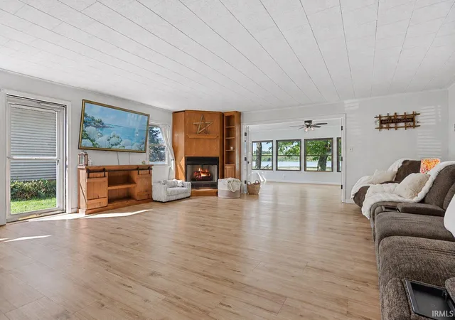 Photo 4 of Manufactured home for sale at 3245 E Colony Ave, Columbia City, IN 46725 | MLS# 202635566 | Listing updated on 2026-09-10