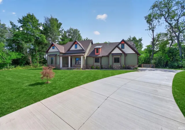 Photo 3 of Manufactured home for sale at 51490 Ginny Dr, South Bend, IN 46628 | MLS# 202635726 | Listing updated on 2026-09-11