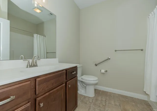 Photo 3 of Condo for sale at 3601 Braewick Dr #B, Evansville, IN 47715 | MLS# 202635769 | Listing updated on 2026-09-03