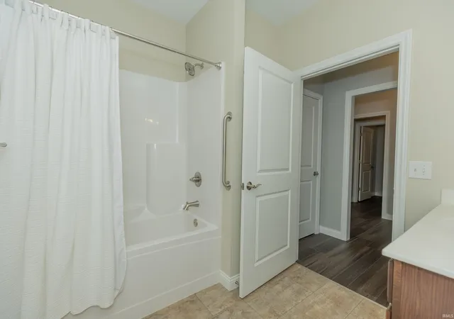 Photo 4 of Condo for sale at 3601 Braewick Dr #B, Evansville, IN 47715 | MLS# 202635769 | Listing updated on 2026-09-03