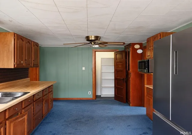 Photo 5 of Manufactured home for sale at 220 12th Street, Bloomfield, IN 47424 | MLS# 202635892 | Listing updated on 2026-09-09