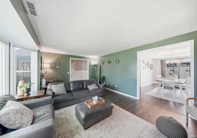 Photo 3 of Manufactured home for sale at 9520 Spurwood Ct, Fort Wayne, IN 46804 | MLS# 202635900 | Listing updated on 2026-09-14