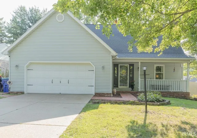 Photo 2 of Manufactured home for sale at 7351 Old State Rd, Evansville, IN 47710 | MLS# 202635907 | Listing updated on 2026-09-15