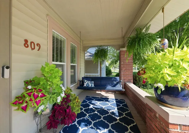 Photo 3 of Sale Pending at 809 S Jackson St, Auburn, IN 46706 | MLS# 202635909 | Listing updated on 2026-09-08