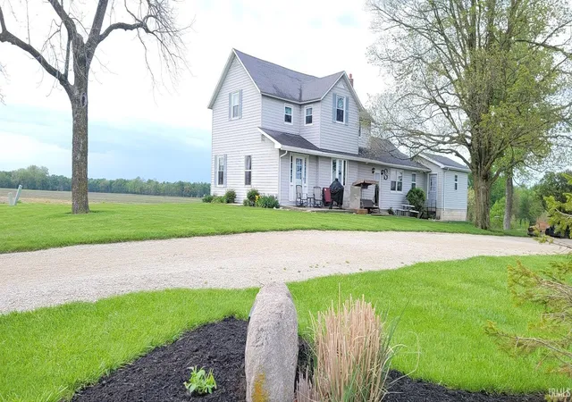 Photo 2 of Manufactured home for sale at 4033 N Salem Rd, Decatur, IN 46733 | MLS# 202635921 | Listing updated on 2026-09-01