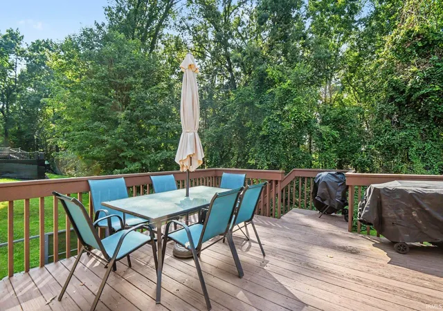 Photo 4 of Manufactured home for sale at 51823 Westwood Forest, South Bend, IN 46628 | MLS# 202635928 | Listing updated on 2026-09-08