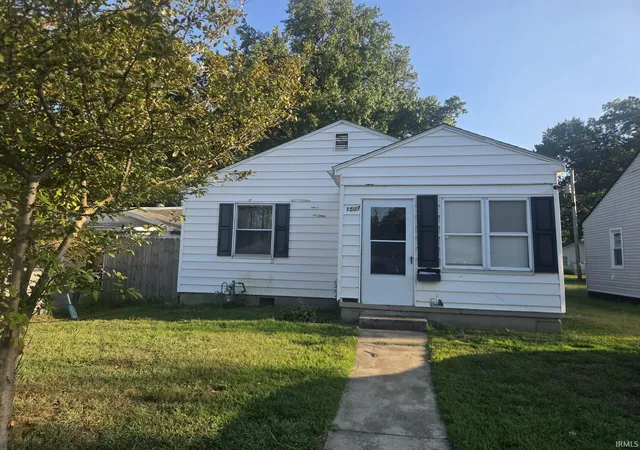 Photo 12 of Manufactured home for sale at 1507 Jackson Ave, Evansville, IN 47714 | MLS# 202635936 | Listing updated on 2026-10-06
