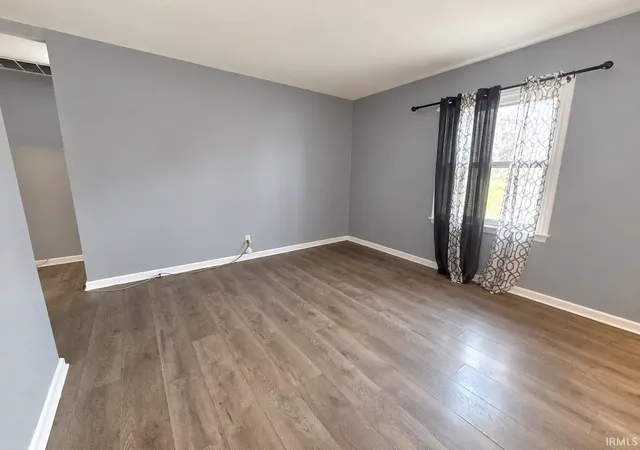 Photo 3 of Manufactured home for sale at 1507 Jackson Ave, Evansville, IN 47714 | MLS# 202635936 | Listing updated on 2026-09-09