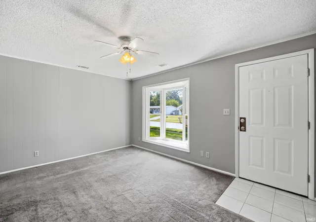 Photo 3 of Manufactured home for sale at 1013 Beaumont Dr, Lafayette, IN 47905 | MLS# 202635950 | Listing updated on 2026-10-01