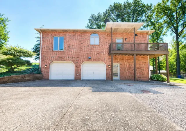 Photo 4 of Manufactured home for sale at 12512 Red Gate Rd, Evansville, IN 47725 | MLS# 202635951 | Listing updated on 2026-09-30