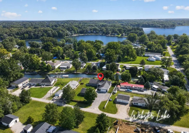 Photo 2 of Sale Pending at 28 Ems W28 Ln, North Webster, IN 46555 | MLS# 202635953 | Listing updated on 2026-10-05