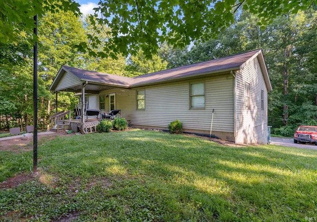 Manufactured home for sale at 176 Ann Dr, Nashville, IN 47448 | MLS# 202635956