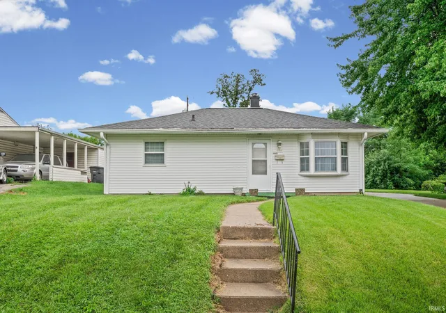 Photo 2 of Manufactured home for sale at 3166 Longlois Dr, Lafayette, IN 47904 | MLS# 202635962 | Listing updated on 2026-09-14