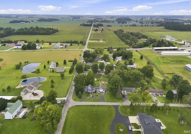 Photo 39 of Sale Pending at 1988 S 300 East, Bluffton, IN 46714 | MLS# 202635963 | Listing updated on 2026-09-16