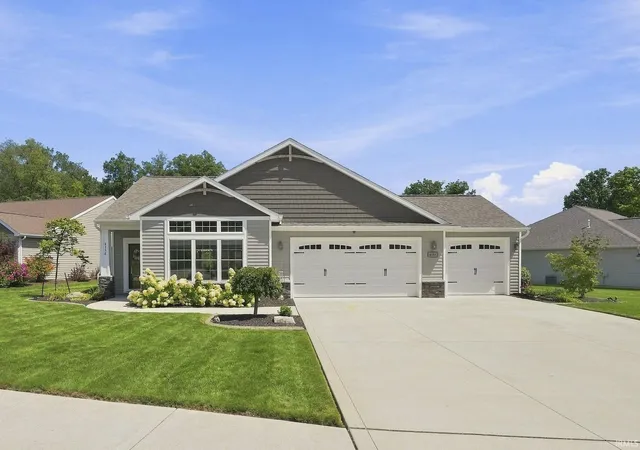 Photo 2 of Manufactured home for sale at 4358 Palace Ln, Fort Wayne, IN 46808 | MLS# 202635969 | Listing updated on 2026-09-10