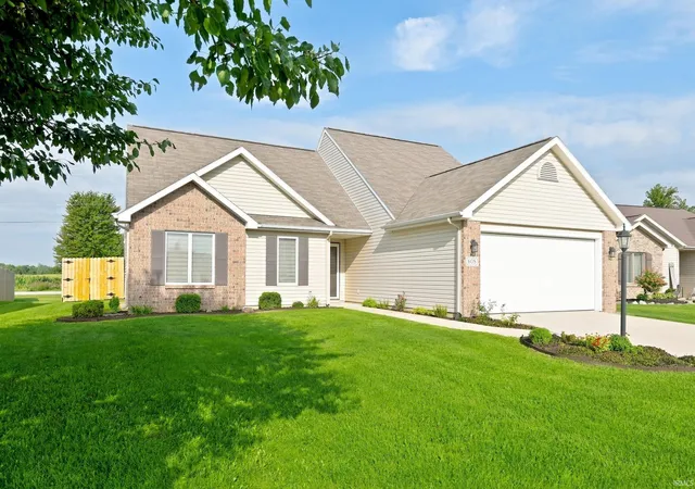 Photo 2 of Sale Pending at 608 River Rock Pass, Fort Wayne, IN 46814 | MLS# 202635977 | Listing updated on 2026-09-21