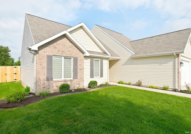 Photo 3 of Sale Pending at 608 River Rock Pass, Fort Wayne, IN 46814 | MLS# 202635977 | Listing updated on 2026-09-21