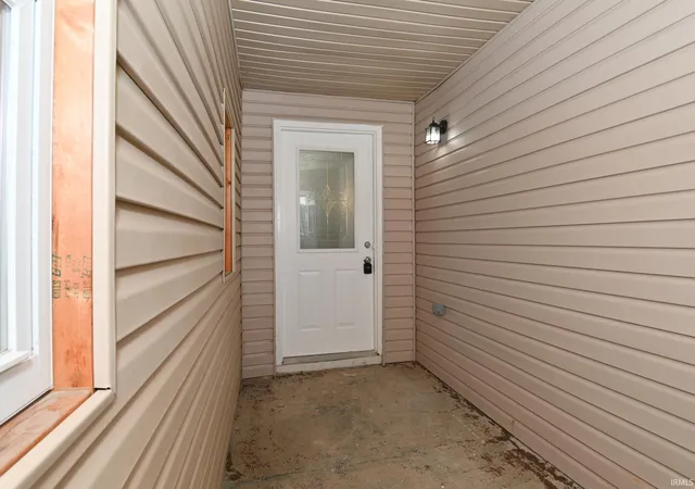 Photo 2 of Manufactured home for sale at 805 S 17th Street, Elwood, IN 46036 | MLS# 202635990 | Listing updated on 2026-09-02
