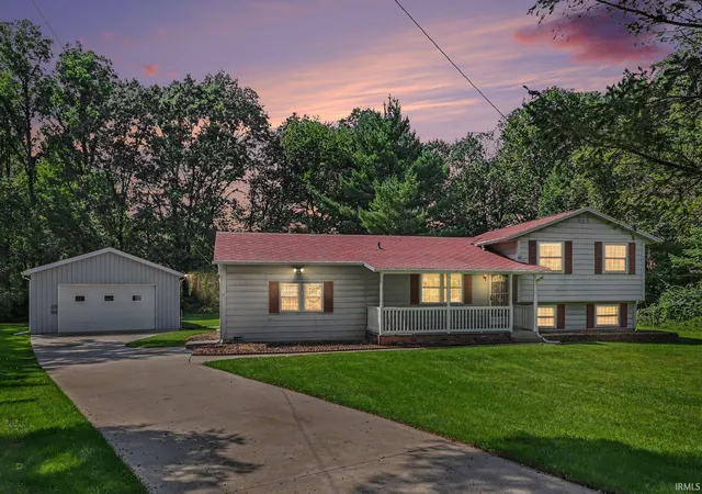 Manufactured home for sale at 52917 Carol St, Bristol, IN 46507 | MLS# 202635996