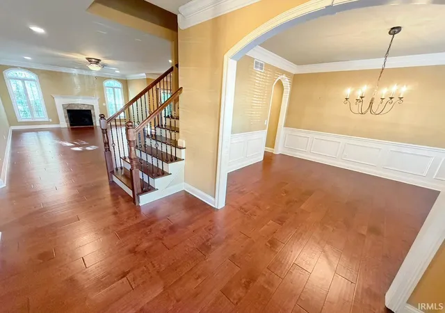 Photo 3 of Sale Pending at 8330 Pelican Pointe Dr, Evansville, IN 47725 | MLS# 202635997 | Listing updated on 2026-09-09