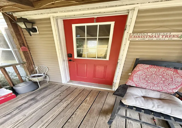 Photo 3 of Manufactured home for sale at 29 Glory Ln, Bedford, IN 47421 | MLS# 202636006 | Listing updated on 2026-09-02