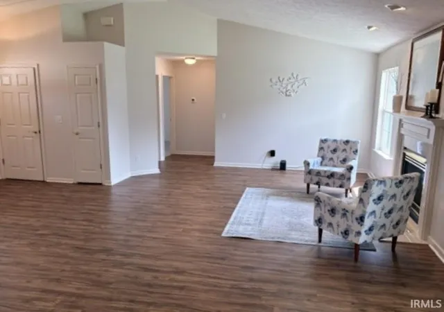 Photo 3 of Manufactured home for sale at 1009 Burr Oak Ct, Kokomo, IN 46901 | MLS# 202636016 | Listing updated on 2026-09-01