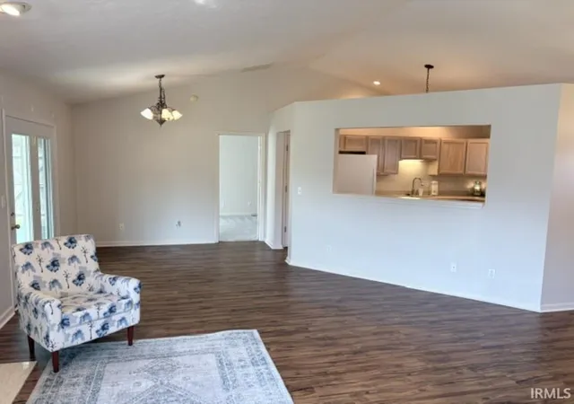 Photo 4 of Manufactured home for sale at 1009 Burr Oak Ct, Kokomo, IN 46901 | MLS# 202636016 | Listing updated on 2026-09-01