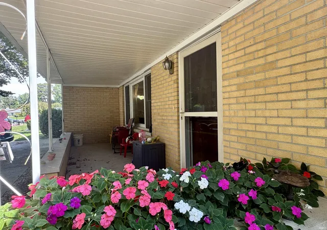 Photo 2 of Manufactured home for sale at 901 Melody Ln, Kokomo, IN 46902 | MLS# 202636024 | Listing updated on 2026-09-01