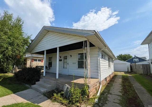 Photo 3 of Manufactured home for sale at 418 N State St, Mishawaka, IN 46544 | MLS# 202636029 | Listing updated on 2026-09-11