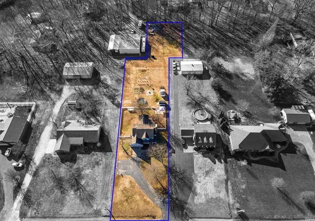 Photo 2 of Sale Pending at 5689 Sharon Rd, Newburgh, IN 47630 | MLS# 202636035 | Listing updated on 2026-09-10