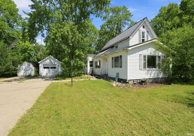 Photo 1 of Sale Pending at 22687 County Rd 45, Goshen, IN 46528 | MLS# 202636036 | Listing updated on 2026-09-04