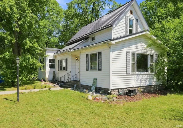 Photo 3 of Sale Pending at 22687 County Rd 45, Goshen, IN 46528 | MLS# 202636036 | Listing updated on 2026-09-04