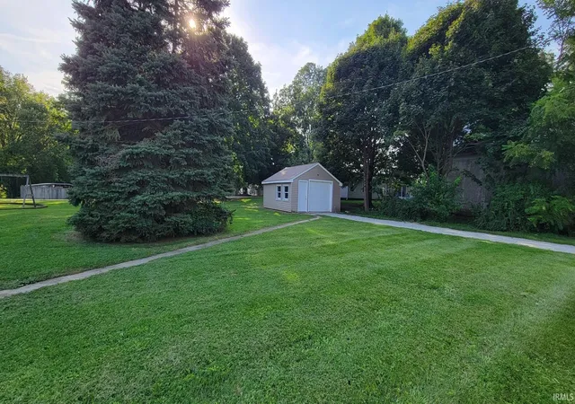 Photo 4 of Manufactured home for sale at 603 N Grover St, Warren, IN 46792 | MLS# 202636040 | Listing updated on 2026-09-01