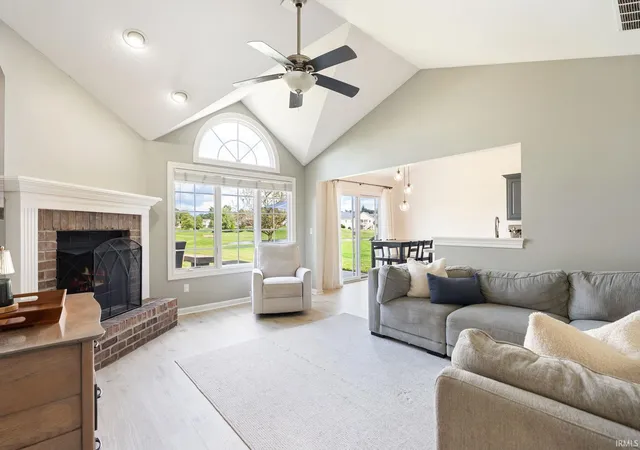 Photo 4 of Sale Pending at 12428 Butterbrook Ln, Fort Wayne, IN 46818 | MLS# 202636051 | Listing updated on 2026-09-08