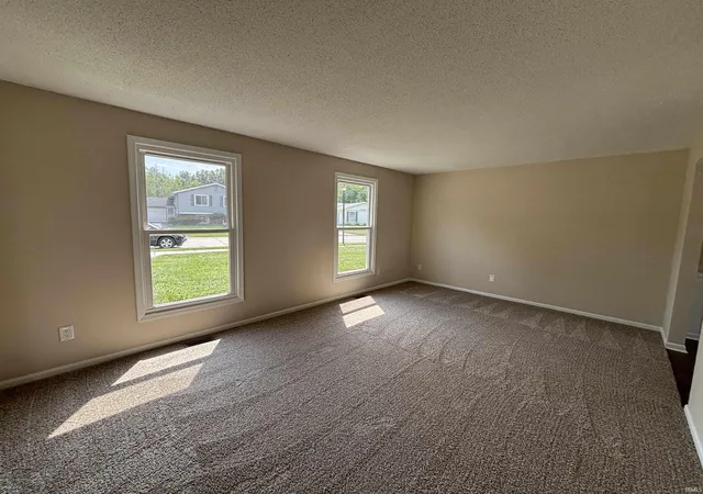 Photo 4 of Manufactured home for sale at 4521 Albert Dr, Fort Wayne, IN 46835 | MLS# 202636062 | Listing updated on 2026-09-02