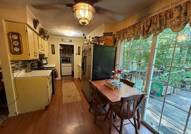 Photo 3 of Manufactured home for sale at 5021 N Brummetts Crk Rd, Bloomington, IN 47408 | MLS# 202636064 | Listing updated on 2026-09-02