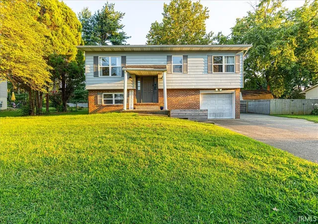 Photo 1 of Manufactured home for sale at 7355 Oakpark Dr, Newburgh, IN 47630 | MLS# 202636066 | Listing updated on 2026-09-02
