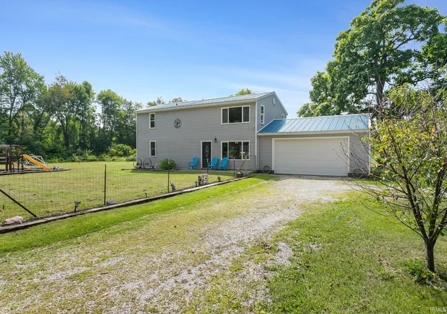 Photo 3 of Manufactured home for sale at 10374 Douglas Rd, Osceola, IN 46561 | MLS# 202636069 | Listing updated on 2026-09-15