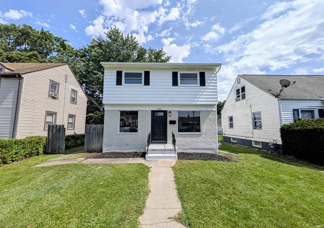 Photo 1 of Sale Pending at 442 S Albert Ave, South Bend, IN 46619 | MLS# 202636077 | Listing updated on 2026-09-11