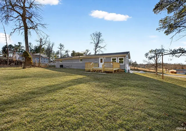 Photo 2 of Manufactured home for sale at 576 N Hartstrait Rd, Bloomington, IN 47404 | MLS# 202636084 | Listing updated on 2026-09-02