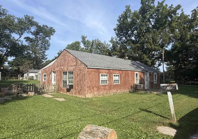 Photo 1 of Manufactured home for sale at 237 E 11th Street, Jonesboro, IN 46938 | MLS# 202636090 | Listing updated on 2026-09-02