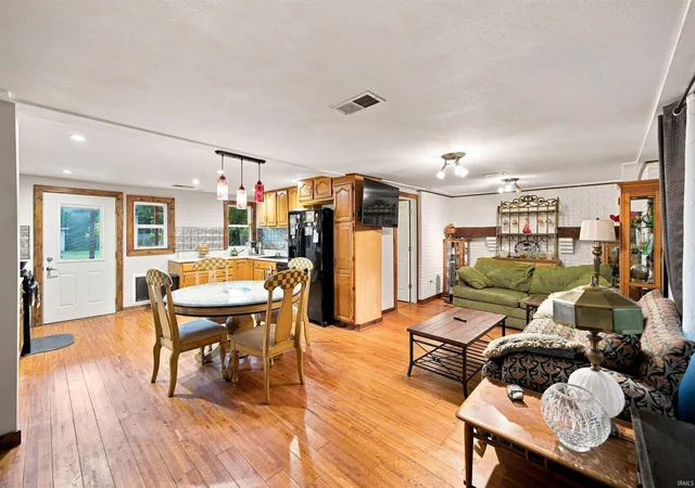 Photo 3 of Manufactured home for sale at 30046 County Rd 108, Elkhart, IN 46514 | MLS# 202636091 | Listing updated on 2026-09-12