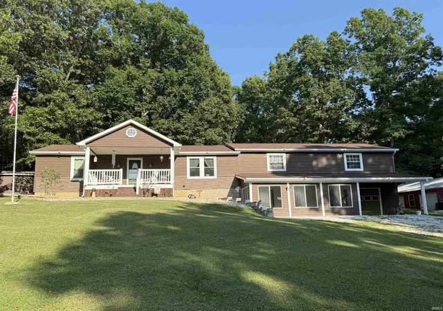 Manufactured home for sale at 200 Woodhill Ln, Mitchell, IN 47446 | MLS# 202636098