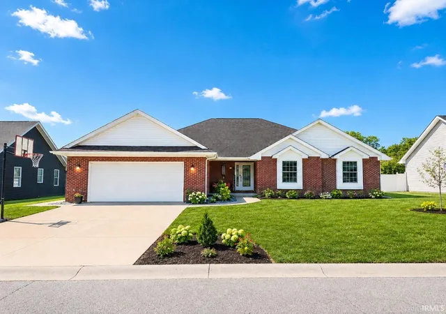 Photo 1 of Manufactured home for sale at 946 Kimberly Dr, Brownstown, IN 47220 | MLS# 202636102 | Listing updated on 2026-09-17