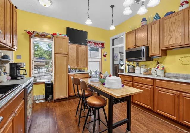 Photo 3 of Manufactured home for sale at 6918 W 1300 South, New Richmond, IN 47967 | MLS# 202636111 | Listing updated on 2026-09-25