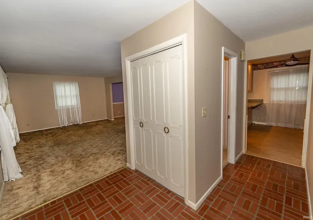 Photo 4 of Manufactured home for sale at 18481 Cleveland Rd, South Bend, IN 46637 | MLS# 202636113 | Listing updated on 2026-09-11