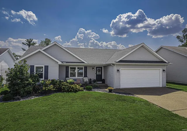 Photo 2 of Manufactured home for sale at 10529 Tecumseh Dr, Newburgh, IN 47630 | MLS# 202636116 | Listing updated on 2026-09-14
