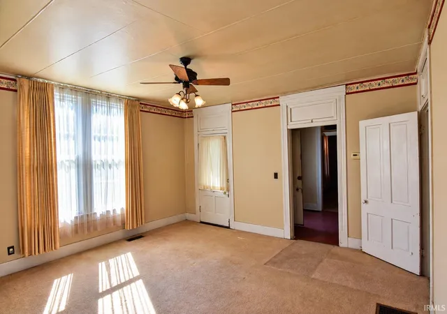 Photo 2 of Single family home for sale at 402 S Lincoln Ave, Rockport, IN 47635 | MLS# 202636124 | Listing updated on 2026-10-19